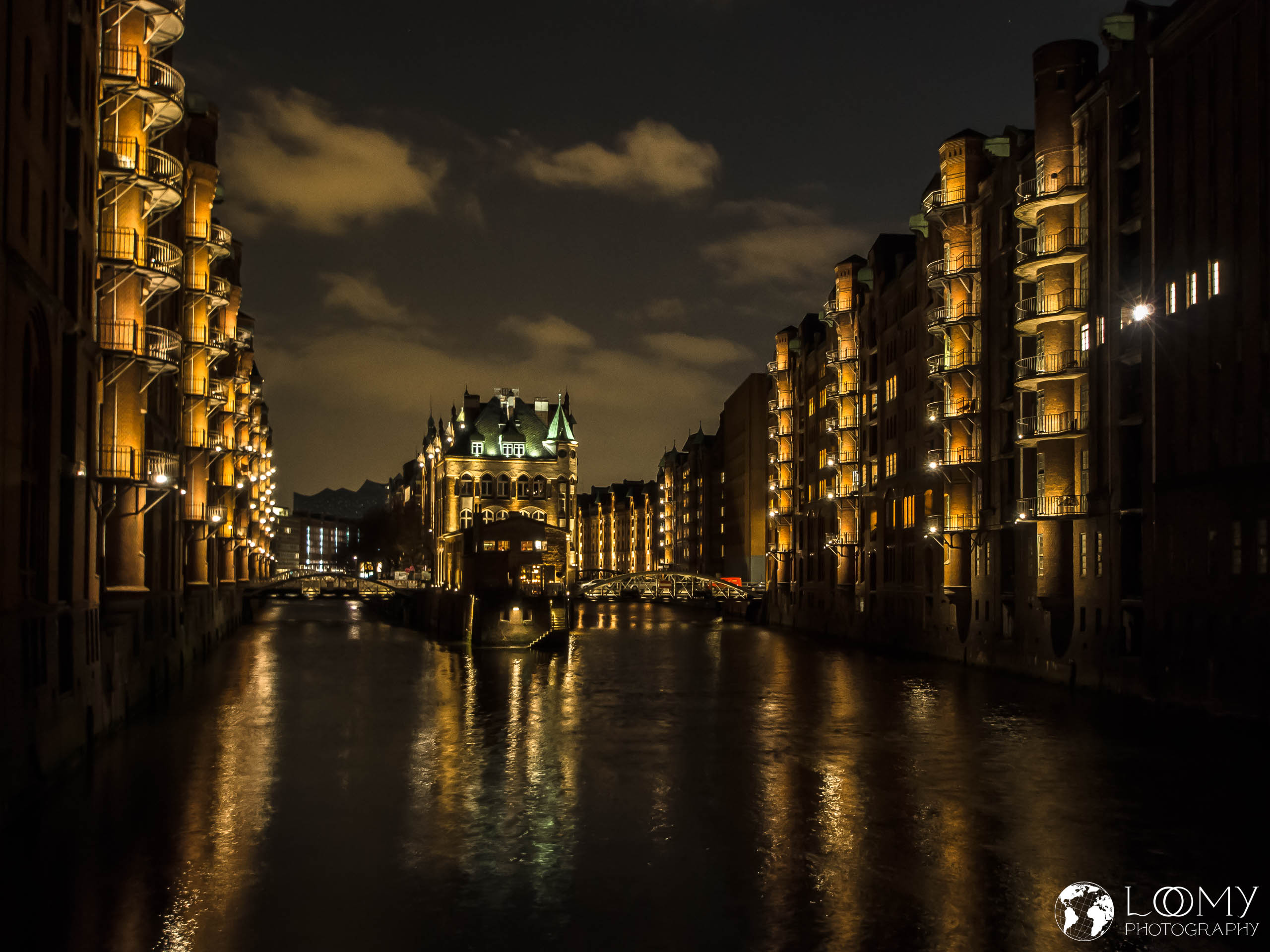 Hafen und Speicherstadt