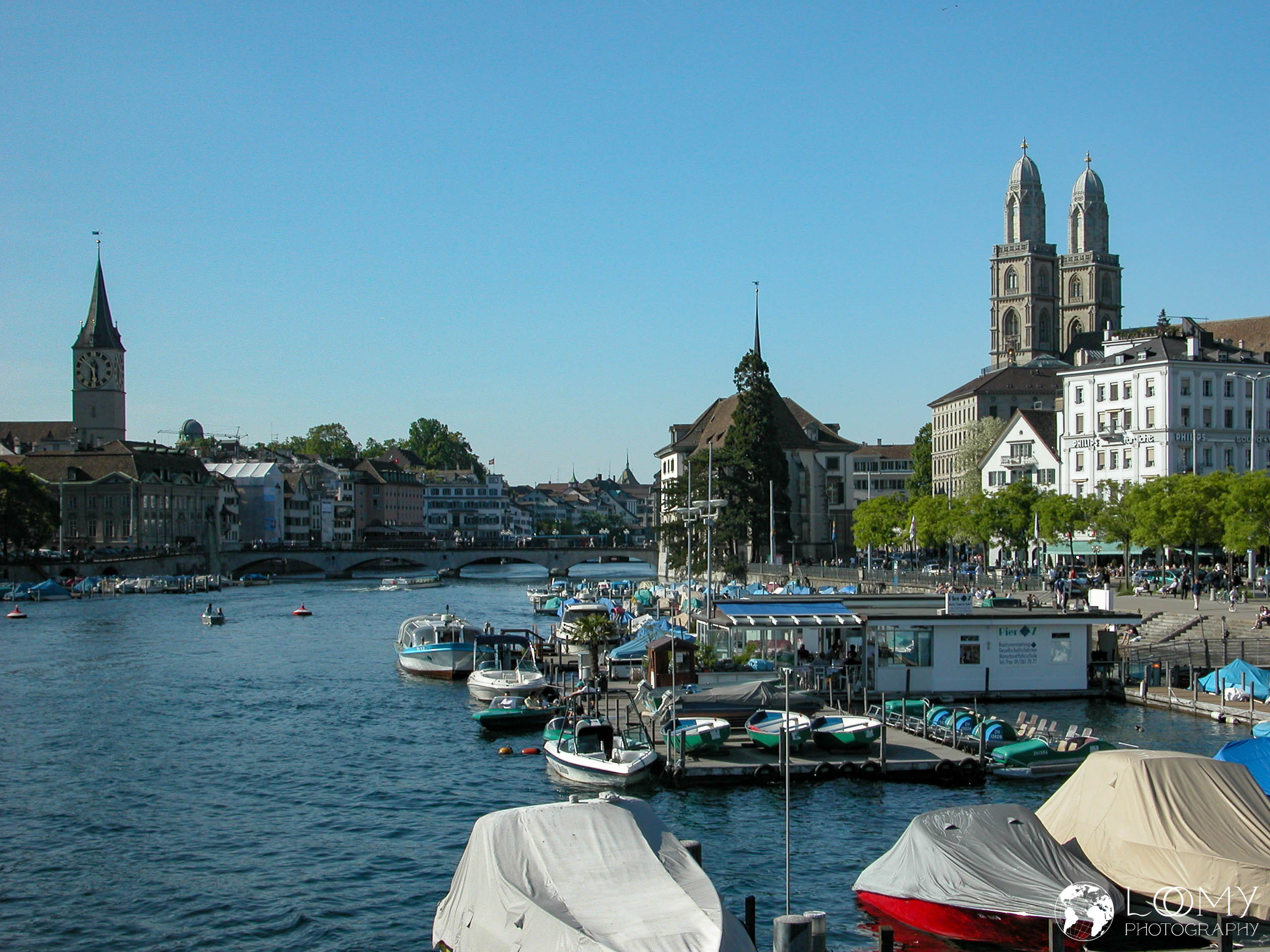 Limmat und Grossmünster