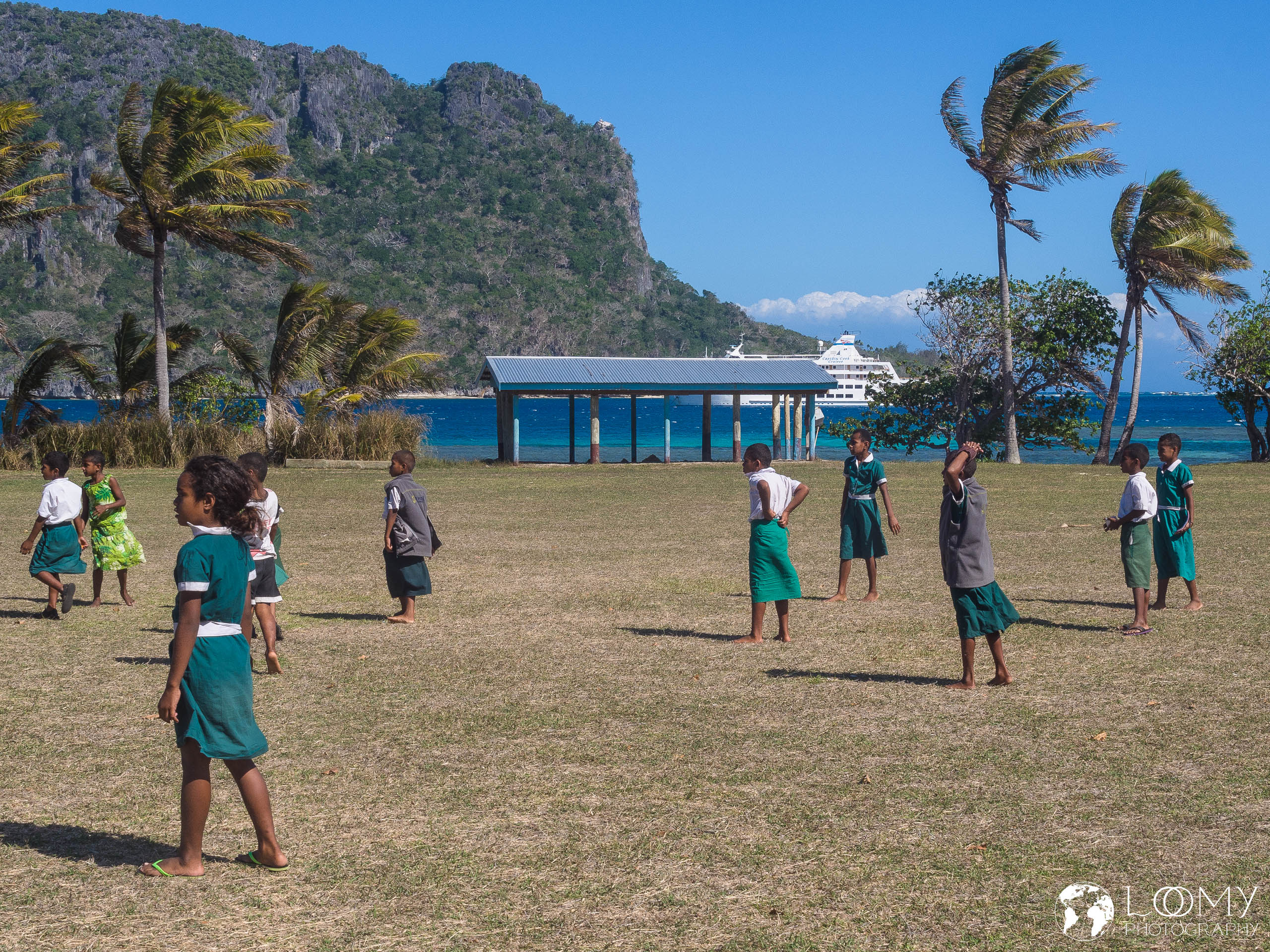 Ratu-Namasi Schule